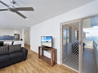 Del Rae Unit 18 25 Shoal Bay Road - Shoal Bay - 6