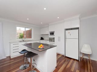 Eden by the Bay 98 Sandy Point Road - Corlette - 5