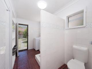 Eden by the Bay 98 Sandy Point Road - Corlette - 3