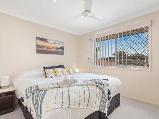 Home Way From Home at Shoal Bay - Shoal Bay - 2