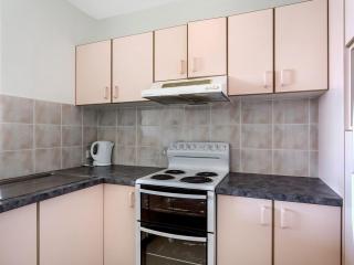 Harbourside Unit 2 7 Soldiers Point Road - 3