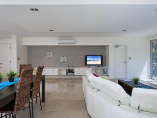 The Domain Unit 2 19 Voyager Close - Nelson Bay - 5