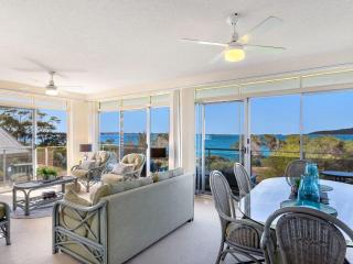 The Helm 4 22 Voyager Close - Nelson Bay - 7