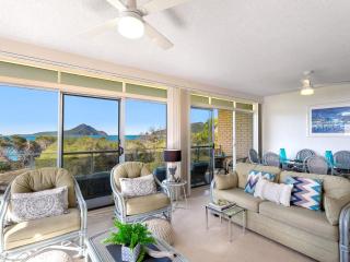 The Helm 4 22 Voyager Close - Nelson Bay - 5
