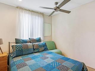 Shoal Towers Unit 3 11 Shoal Bay Road - 1