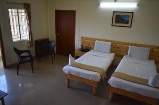 Hotel Travellers INN - Shillong - 2
