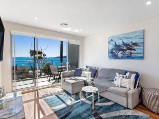The Shoal Apartments, Unit 504/4-8 Bullecourt Street - Shoal Bay - 9