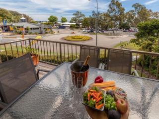 Tradewinds Unit 3 110 Victoria Parade - Nelson Bay - 0