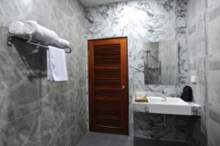 Barong Resort - Ban Phe - 5