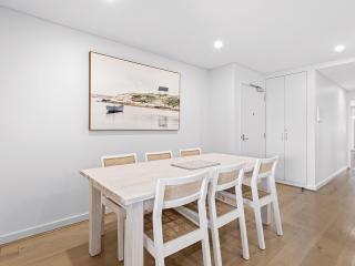 The Shoal Apartments Unit 306 6 Bullecourt - Shoal Bay - 5