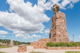 Super 8 by Wyndham Laramie - Laramie - 2