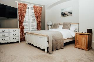 The Peppermill Town house Hotel & Restaurant - Devizes - 3