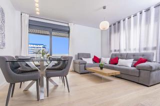 Pacifico Beach Apartment in Malaga by Solaga Holiday Homes - Málaga - 9