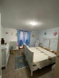 LA CASA DI PUCCI nel borgo affrescato di PARLASCO - 4