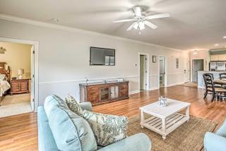 Magnolia Pointe Condo with Community Pool and More! - Myrtle Beach - 4