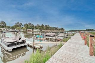 Furnished Balcony, Community Perks Lewes Condo! - 8