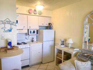 Ocean Waves - Ocean Front at Symphony Beach Club! - Ormond Beach - 8