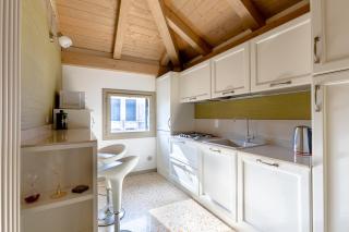 Ca' Cappello Venice Apartment 2 with Canal View - 6