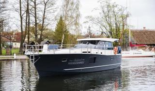 Jacht motorowy Nautika 1300 LUX - Wilkasy - 0