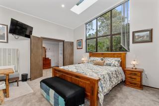 Westhay Stables - Paparoa Holiday Home - Paparoa - 6