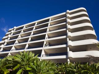 St Tropez Unit 39 - The Entrance - 9