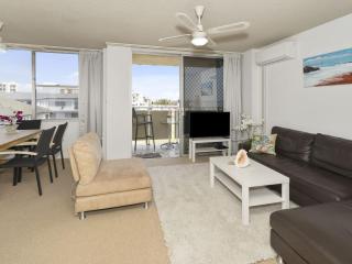 Tasman Towers Unit 13 - The Entrance - 6