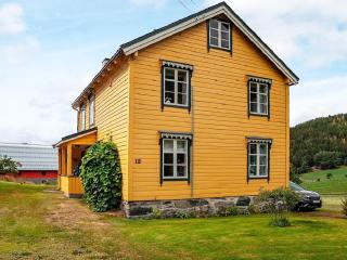 8 person holiday home in Liabygda-By Traum - 8
