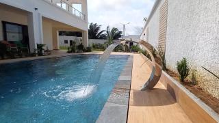 Villa Bolati, avec piscine, jacuzzi, jardin et vue - Bonoua - 4