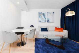 Los Olivos Stylish Apartments in Conde Orgaz Area - Madrid - 2