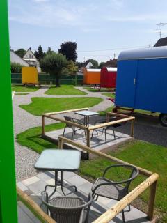 "Nesthocker" Café-Snackbar-Pension-Bauwagencamp - Offingen - 9