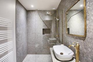 Residence in the center of Paris by Studio prestige - París - 2