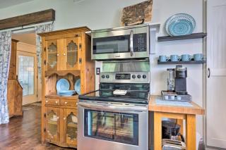 Historic Biloxi Bay Cottage with Beautiful View - 1