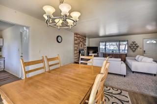Deck and Game Room Lakeside Traditions Home! - Pinetop-Lakeside - 3