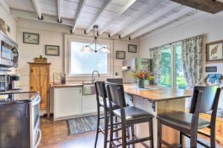 Historic Biloxi Bay Cottage with Beautiful View - Ocean Springs - 3