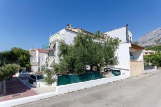 House Nikola - Tučepi - 0