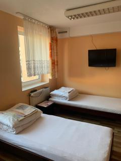 Tanie Noclegi Bartek - Kielce - 5