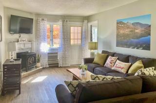 Hike, Ski, Explore Lincoln Condo with Pool Access - 7