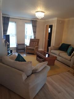 Home from Home 3 bedroom pier front stay - Donaghadee - 2