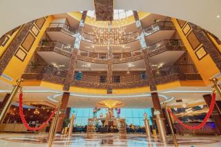 Golden Ship Hotel - 8