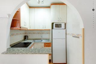 Apartment with pool & balcony less than 10min walk to La Mata Beach! - Torrevieja - 1