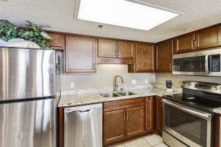 Phoenix 6 Unit 615 - 7