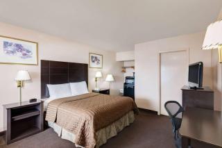 Travelodge by Wyndham Ozona - Ozona - 1