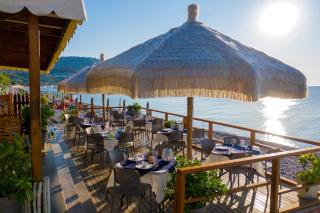 melograno Holiday Home with Swimming Pool and Private Beach - 6