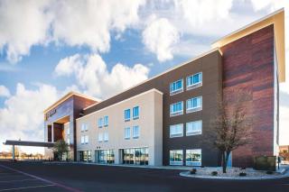 La Quinta by Wyndham Lubbock South - Lubbock - 0