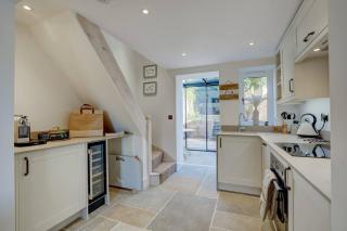 Luxury 1 bed cottage with hot tub and log burner - Great Massingham - 2