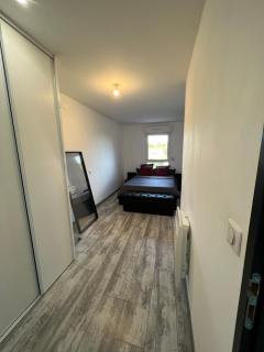 Beau duplex 90m2 au calme - Buchères - 1