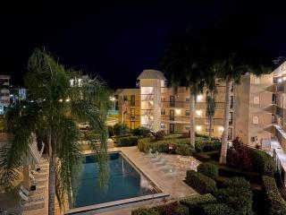 End Unit Steps from Beach Access w/ No Crazy Beach Prices - 7