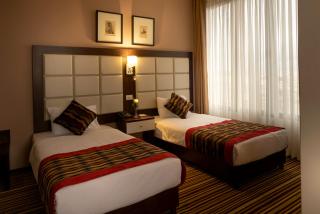 Ambassador City Hotel - Bethlehem - 4