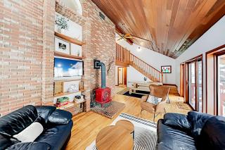 The GingerBreck House - 9