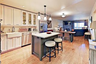 Meadow Creek Condo Unit 110 - 4